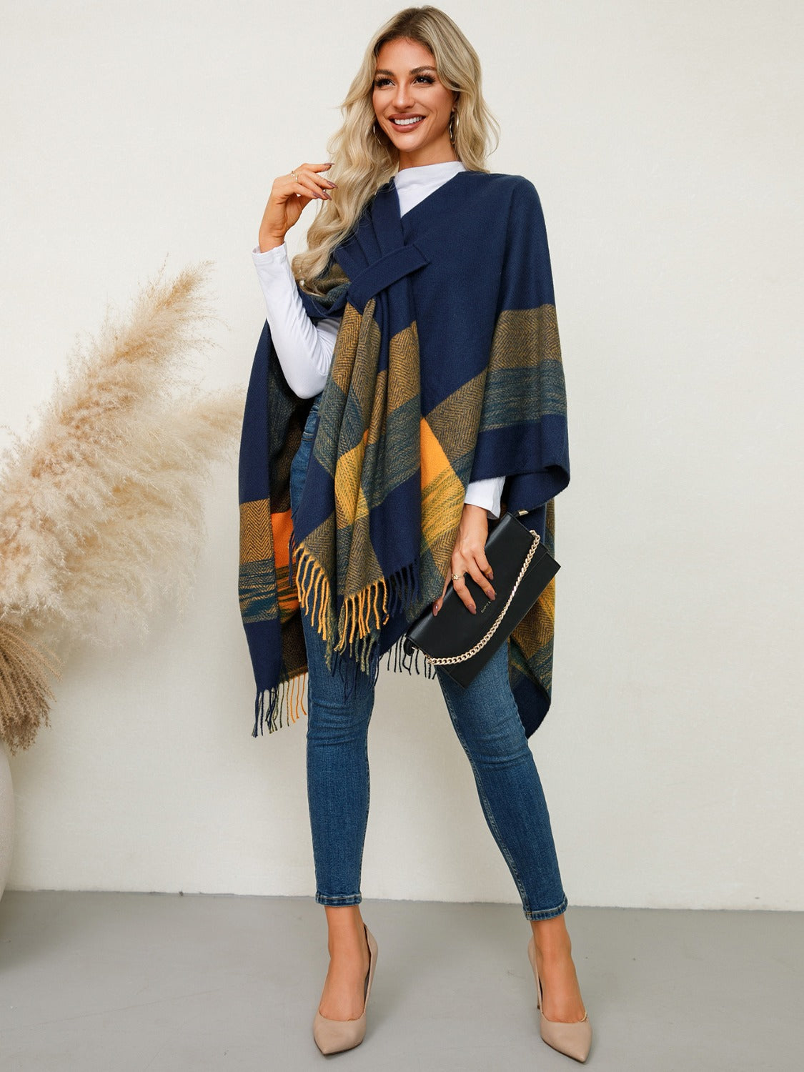 Fringe Contrast Plaid Poncho