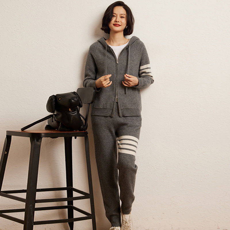 Cashmere Women's Casual Sweater Pants Suit